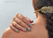 Load image into Gallery viewer, IBDI NAILS - AIR  slider 165 Black and White Wave Pattern
