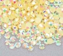 Load image into Gallery viewer, 3mm Jelly Crystals (qty 200) - Cream JELLY AB