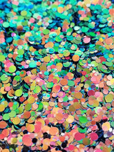 Load image into Gallery viewer, CHAMELEON MIXED SIZE DOTS -- NO 8 - 5G BAG