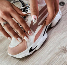 Load image into Gallery viewer, IBDI NAILS - AIR  slider 158 - Black &amp; White Snakes