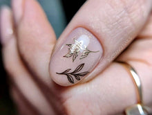 Load image into Gallery viewer, IBDI NAILS slider - AIR FOIL 13 - Gold &amp; Black Floral Sketches