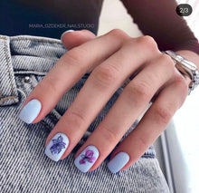 Load image into Gallery viewer, IBDI NAILS slider - 500 - Pretty Florals