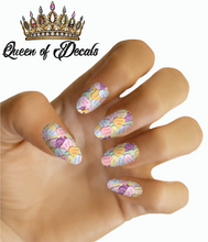 Load image into Gallery viewer, CaNdy Hearts ❤️ NAIL WRAP