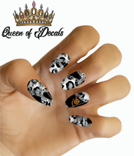 Load image into Gallery viewer, Black Leopard with chains NAIL WRAP