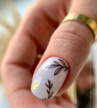 Load image into Gallery viewer, IBDI NAILS slider - AIR FOIL 13 - Gold &amp; Black Floral Sketches