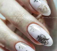 Load image into Gallery viewer, IBDI NAILS slider - AIR FOIL 13 - Gold &amp; Black Floral Sketches
