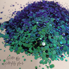 Load image into Gallery viewer, CHAMELEON MIXED SIZE DOTS -- NO 7 - 5G BAG
