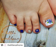 Load image into Gallery viewer, One stroke flowers (blue) collaboration decal