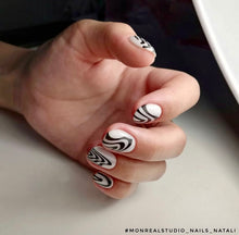 Load image into Gallery viewer, IBDI NAILS - AIR  slider 165 Black and White Wave Pattern