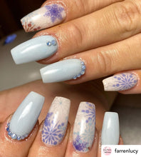 Load image into Gallery viewer, Negative Space Snowflakes