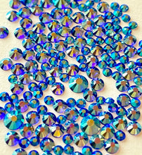 Load image into Gallery viewer, Sapphire AB Nail Crystal (mixed sizes x145)