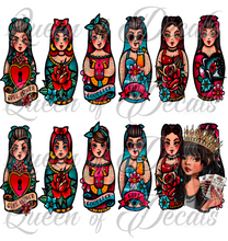 Load image into Gallery viewer, Retro Russian dolls